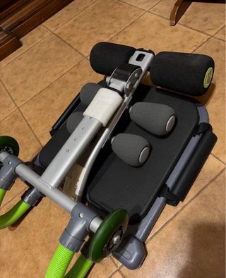 Attrezzo per addominali