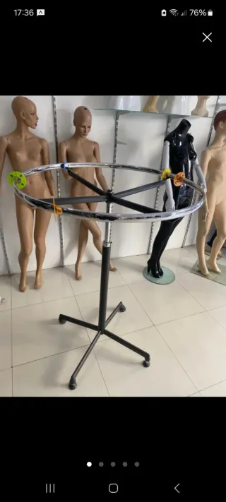 Perchero Ropa Circular Acero.