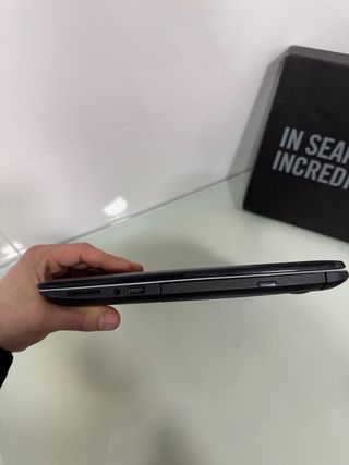 Portátil ASUS F555L Plata/Negro