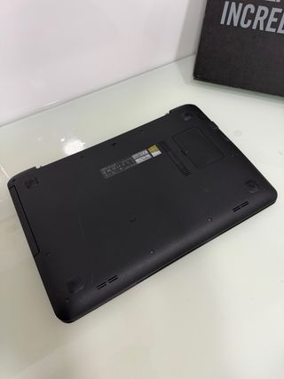 Portátil ASUS F555L Plata/Negro