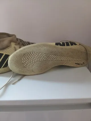 Zapatillas Nike Futbol Sala Beige/Negro
