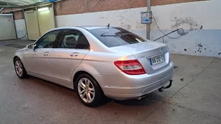 Mercedes-Benz Clase C 2010
