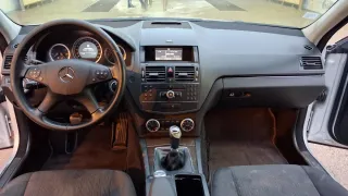 Mercedes-Benz Clase C 2010