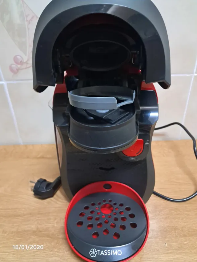 Cafetera Tassimo Bosch Roja