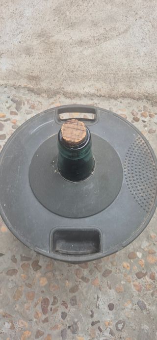 Lote antiguedades Damajuana .