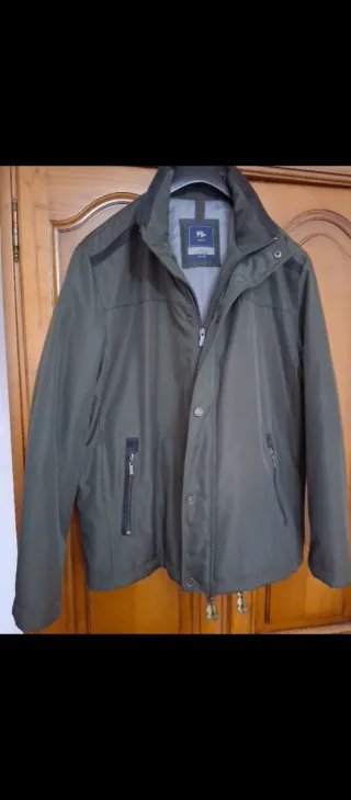 Parka caballero verde oliva