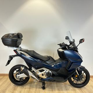 HONDA FORZA 750