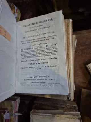 Libros antiguos  30 libros