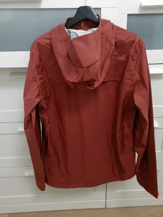 Chaqueta Black Diamond impermeable 10000 columnas