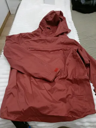 Chaqueta Black Diamond impermeable 10000 columnas