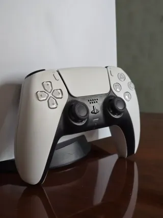 PlayStation 5 Fat Lector Disco + GTA V