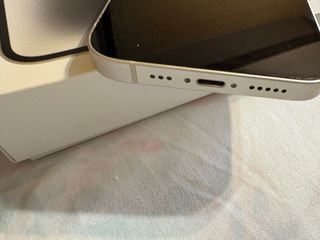 iPhone 14 – 128 GB – Blanco (Starlight)