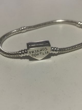 Pulsera Pandora Stranger Things Roja