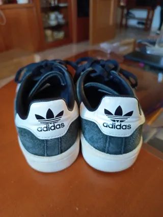 Zapatillas Adidas Campus Negras y Blancas