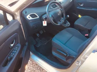 Renault Scenic 2010