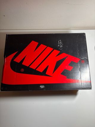 Nike Air Jordan 1 Mid Talla 43 Nuevas