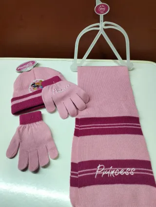 Conjunto Disney Princesas Gorro, Bufanda y Guantes