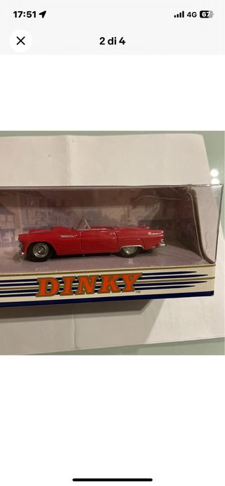 Modellino Dinky Ford Thunderbird Rosso