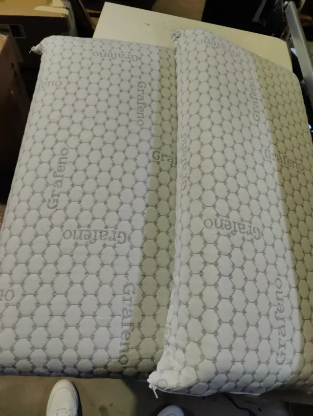 2 Cuscini in Memory Foam con Carbonio