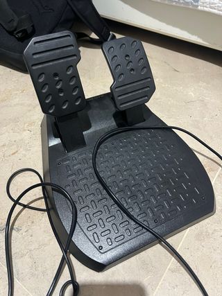 Volante Thrustmaster PS4/PS3