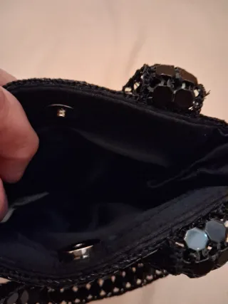 Bolso negro pequeño de lentejuelas