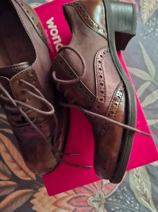 Zapatos Wonders