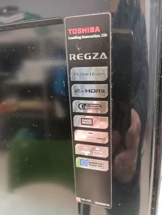 Televisor Toshiba 32 Regza 32AV555D
