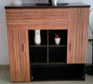 Mueble aparador salón madera y negro