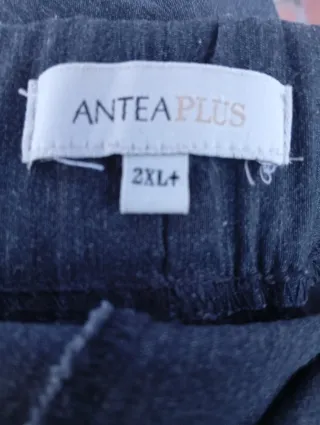 Pantalón gris mujer