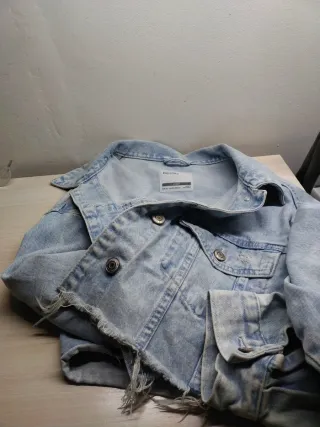 Chaqueta vaquera Bershka mujer