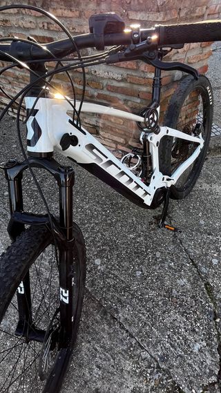 Bicicleta Eléctrica Scott