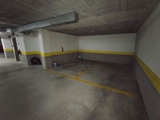 Garaje en venta en Castrelos - Sardoma en Vigo