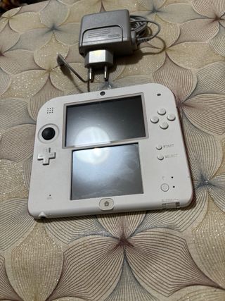 Nintendo 2DS Bianca