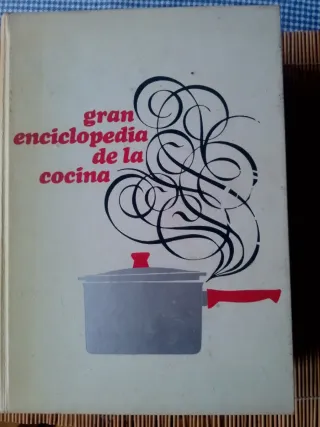 Libro de cocina "Gran Enciclopedia de la Cocina"