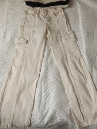 Pantalón Green Coast Beige Talla M Un solo uso.