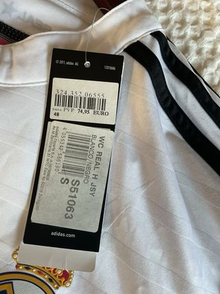 Camiseta Real Madrid Adidas TallaM a estrenar