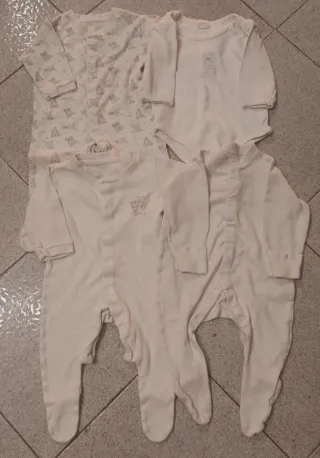 Lotto Body Bimbo 4 Pezzi 6-9 mesi