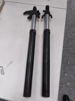 Barras de horquilla WP