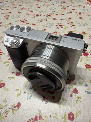 Sony a6100 Kit Cámara Digital perfecta novatos.