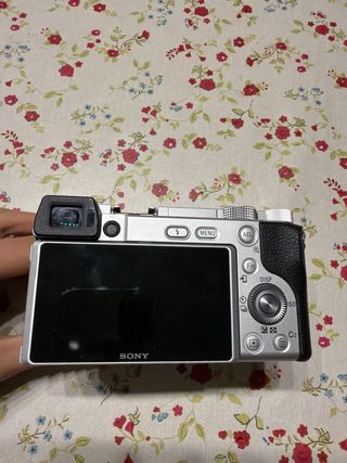 Sony a6100 Kit Cámara Digital perfecta novatos.