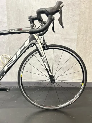 Bicicleta carretera BH