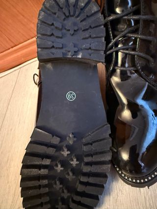 Botines Miulamiula charol talla 39