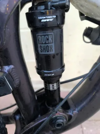 Bicicleta MTB Giant Stance(Mejorada)