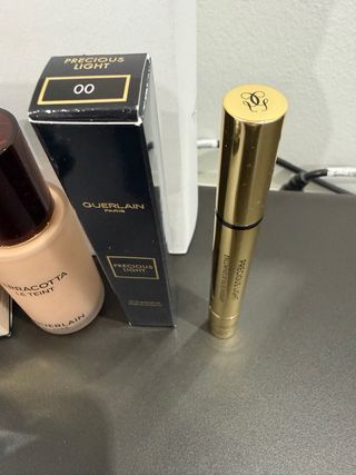 Neceser y maquillaje Guerlain