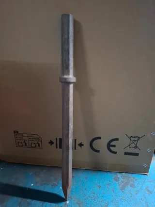 Punta de martillo neumático