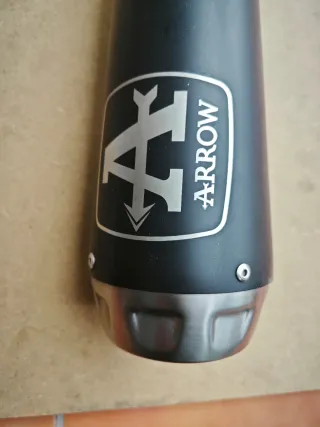 Escape Arrow para Ducati Scrambler Desert Sled