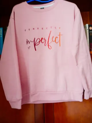 Sudadera rosa Perfectly Imperfect
