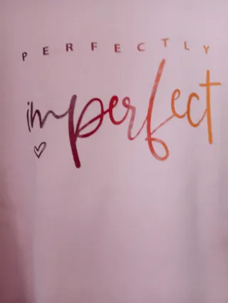 Sudadera rosa Perfectly Imperfect