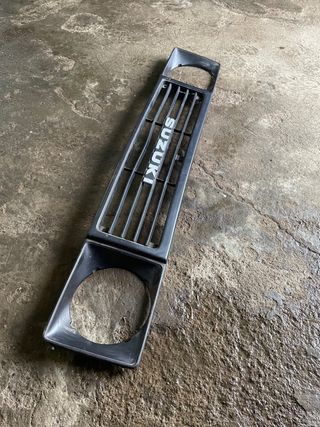 Rejilla Calandra Suzuki Samurai