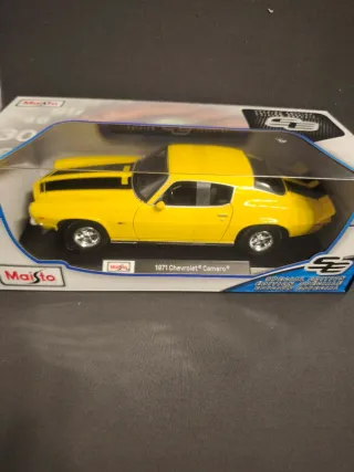 Auto Maisto 1:18 1971 Chevrolet Camaro